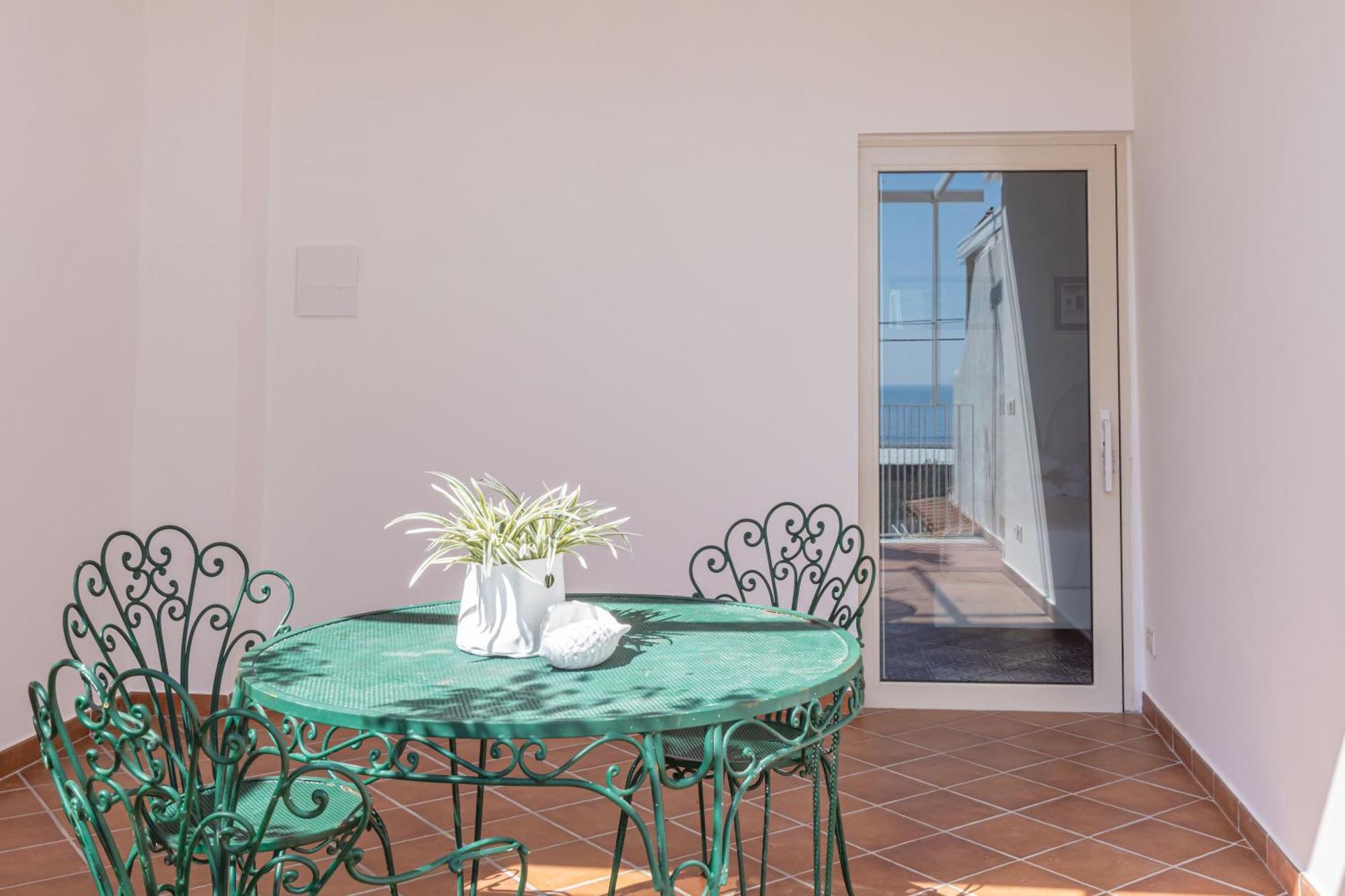 Villa Rita Apartments Massa Lubrense Luaran gambar